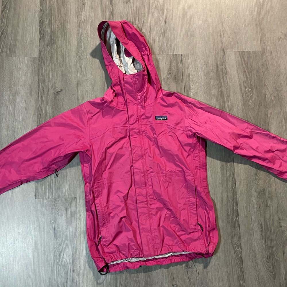 Pink Patagonia windbreaker